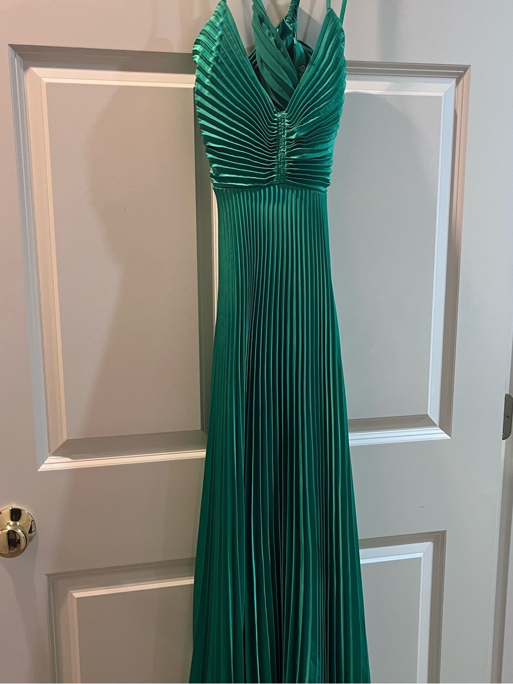 A.L.C. Aries pleated Dress in green Prickly Pear - Picture 7 of 10